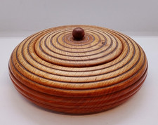 Alte Holzdose Schale mit